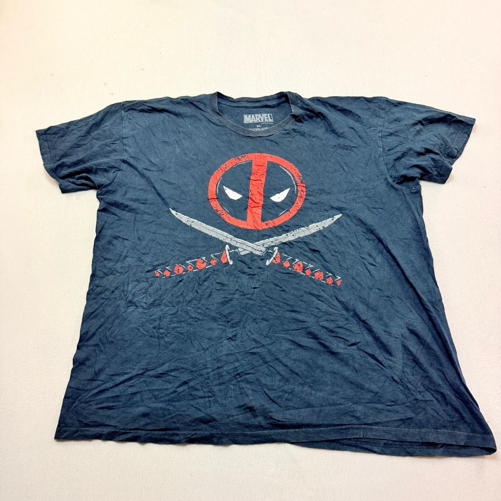 Marvel Deadpool T-Shirt Men Extra Large Gray Excellent Graphic Katana Tee